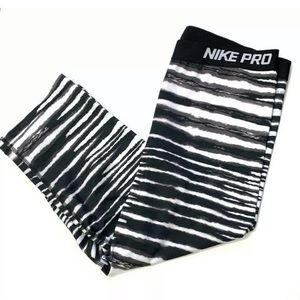 Nike Pro Athletic Compression Leggings